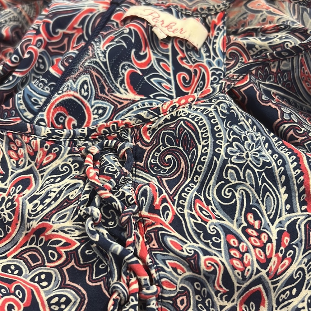 Parker Dax printed 100% silk mini dress. - Picture 8 of 8